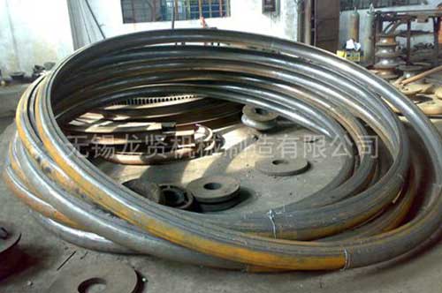 半圓管節(jié)距受哪些因素影響，怎么計算？