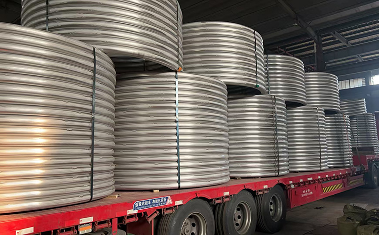 龍賢帶您了解有哪些方法可以突出化工設(shè)備半圓管的質(zhì)量優(yōu)勢？